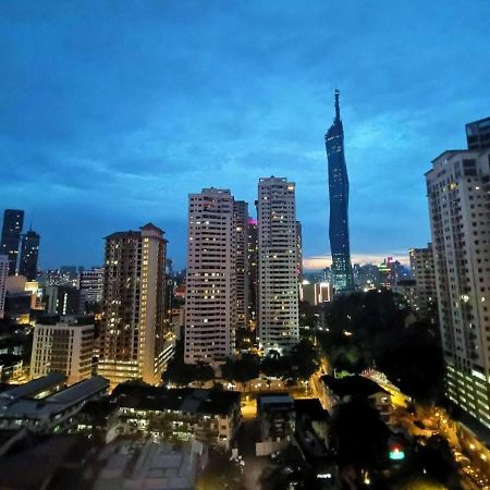 10Pax Penthouse - Ultimate Urban Experience At Changkat By Verano Kuala Lumpur Eksteriør bilde